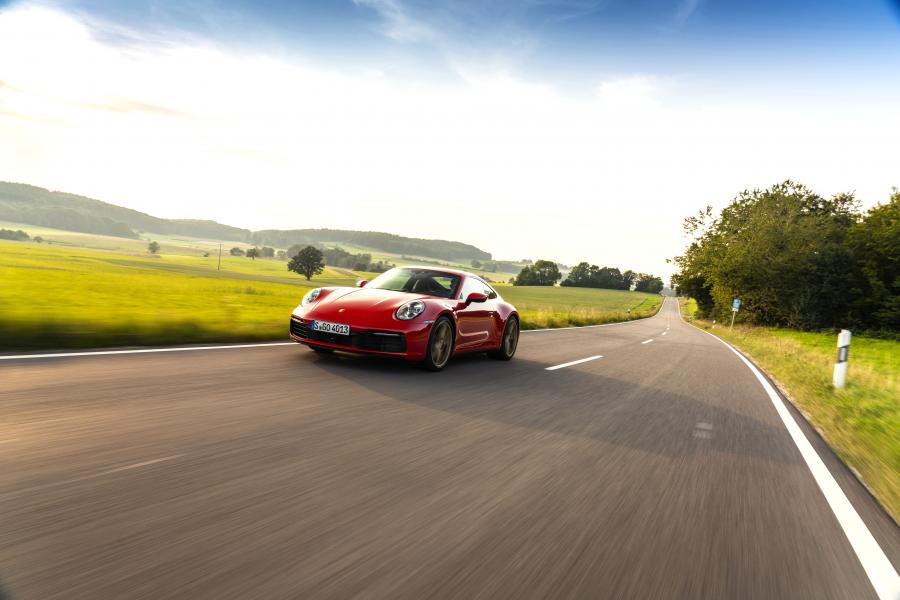  Porsche 911 Carrera (992) 2019 года  (WW) (фото 54 из 148)